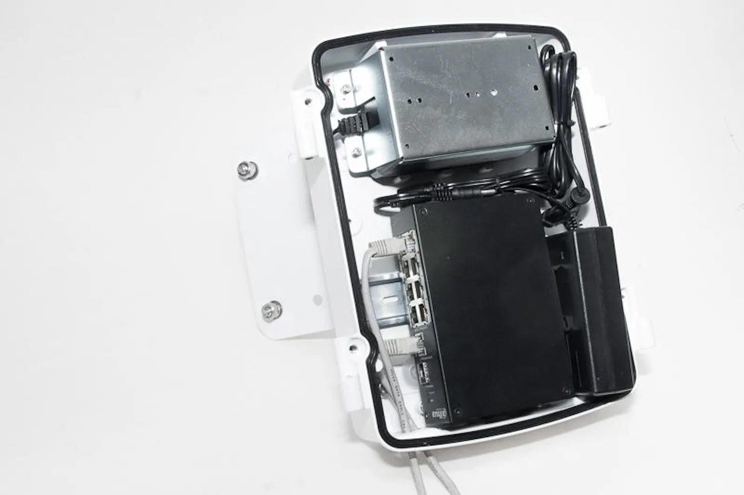 Cajas para camaras de seguridad CCTV - PFA140